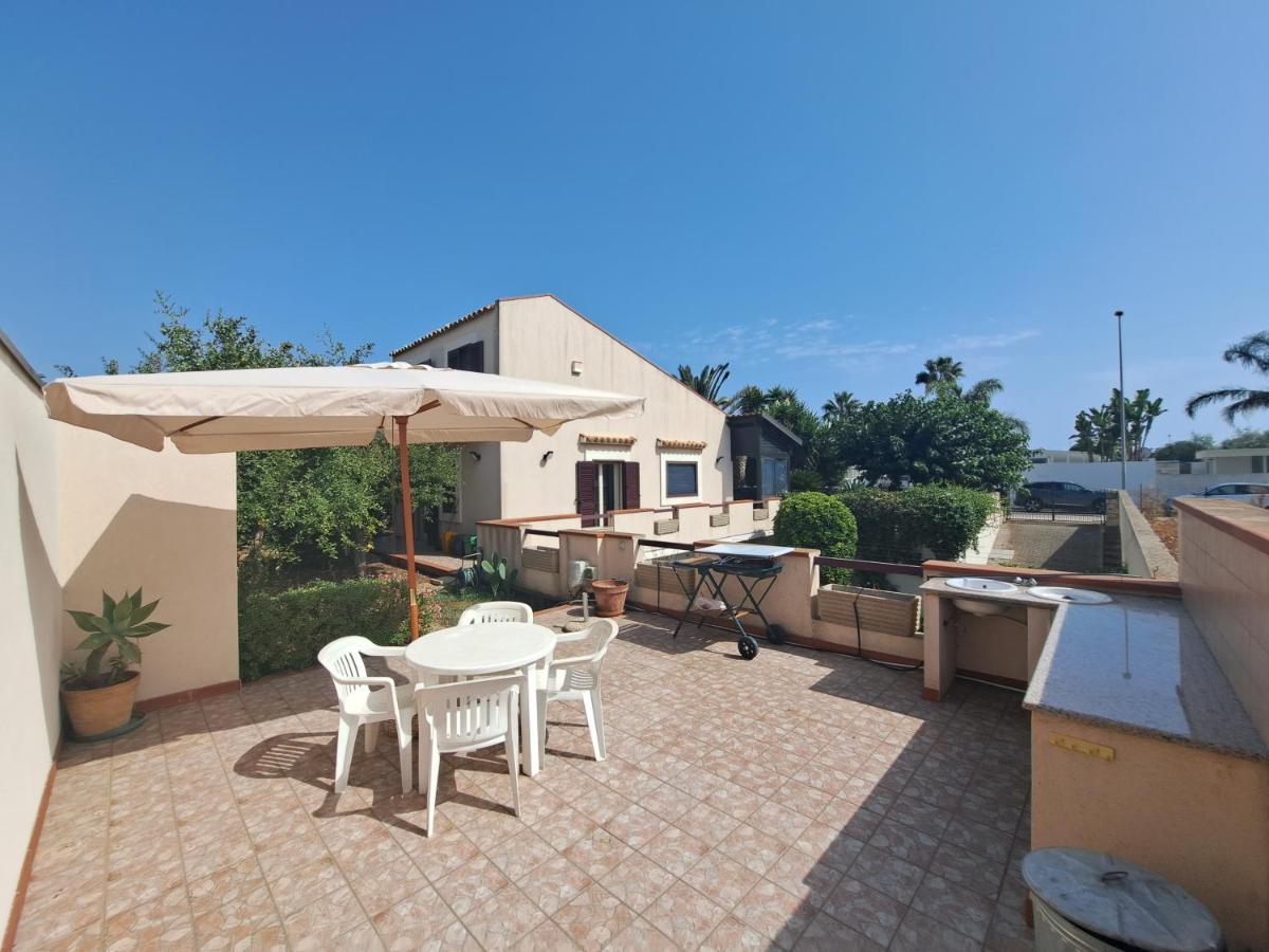 Casa Migliorisi A Marina Di Ragusa Per Vacanze Kültér fotó